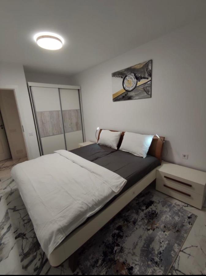 Apartament Vivo Apartamento Floreşti Exterior foto